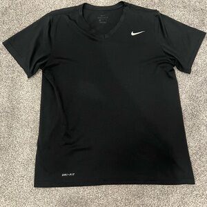 Nike black dry fit T-shirt med